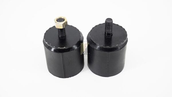 Set (2) engine mountings (rubber) TY7/TY8