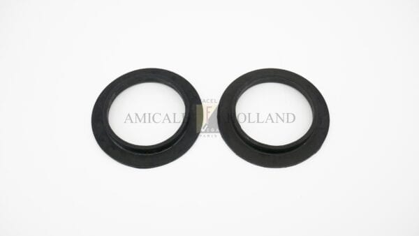 Set (2) rubber inssulators (between front springs and chassis)