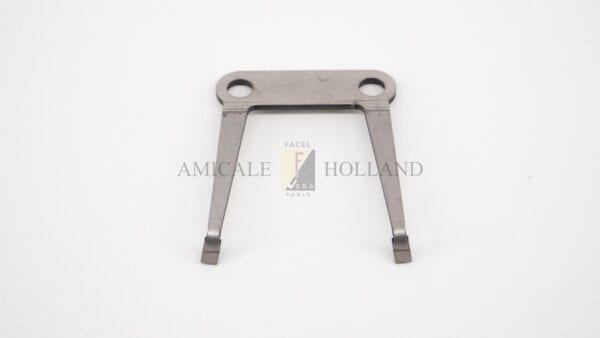 Retraction plate handbrake pad carrier