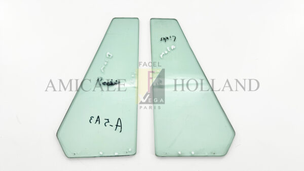 Set (2) door quarter windows HK-500, tinted (kopie)