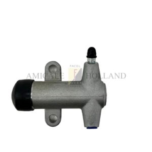 Auxiliary clutch cylinder