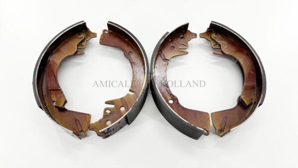Brake shoe set rear 280x52