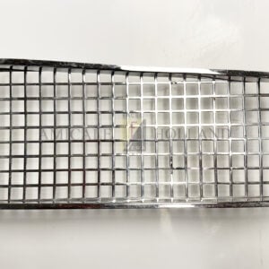 Grille on the right (NOS)