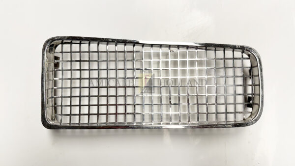 Grille rechts (NOS)