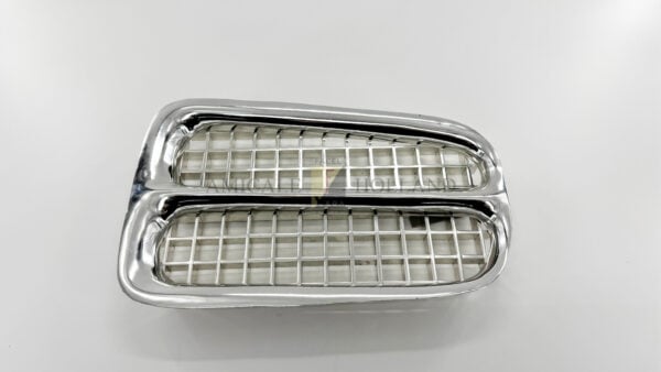 Grille frame complete left (NOS)