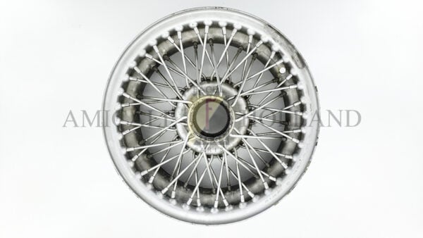 Jeu de 4 jantes Borrani RW-3710, origine Facel. Les jantes sont dans leur état d'origine. – Image 4