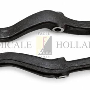 Set of reinforced steering arms